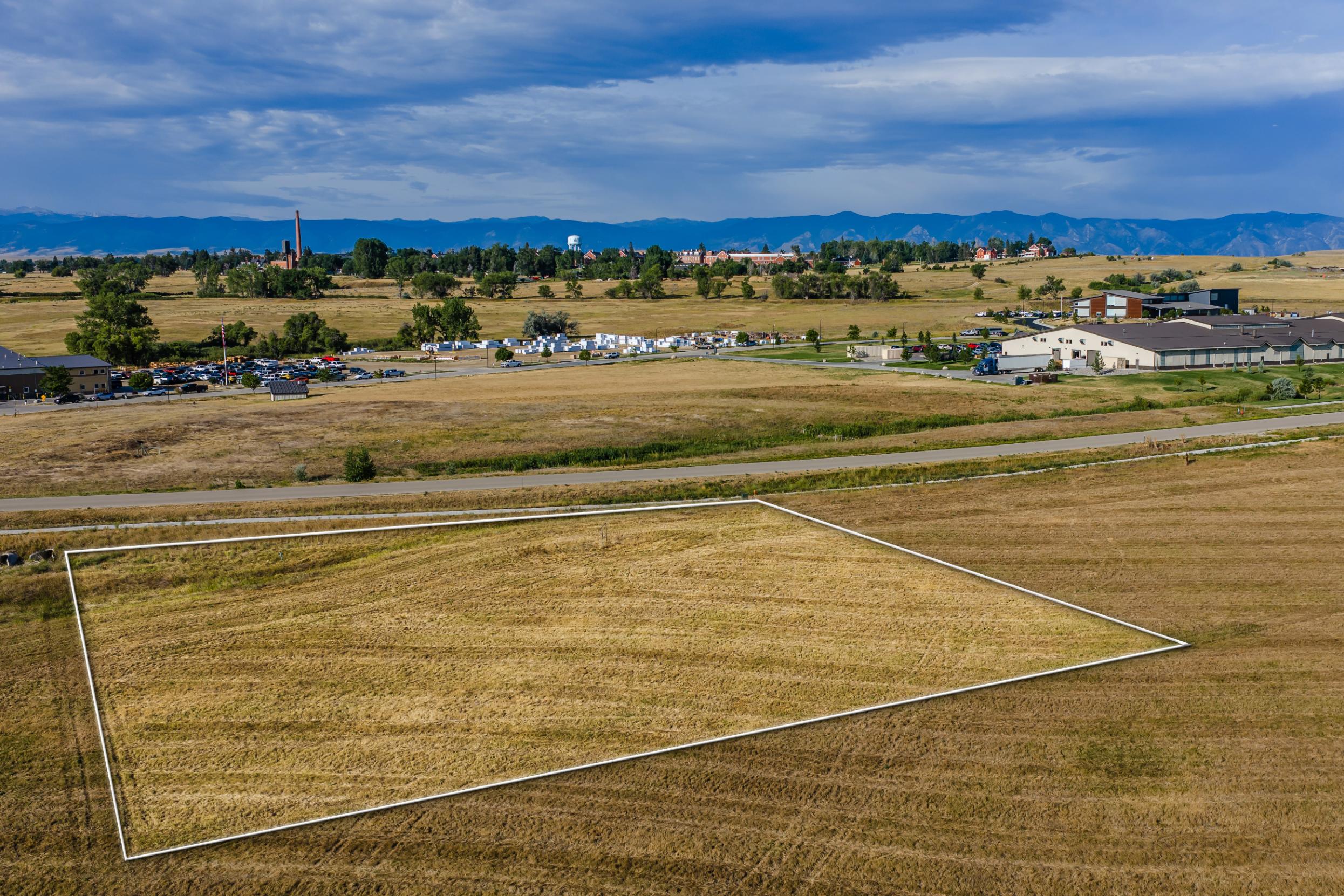 Aerial view of Eagle View Lot 1 and the surrounding Sheridan area