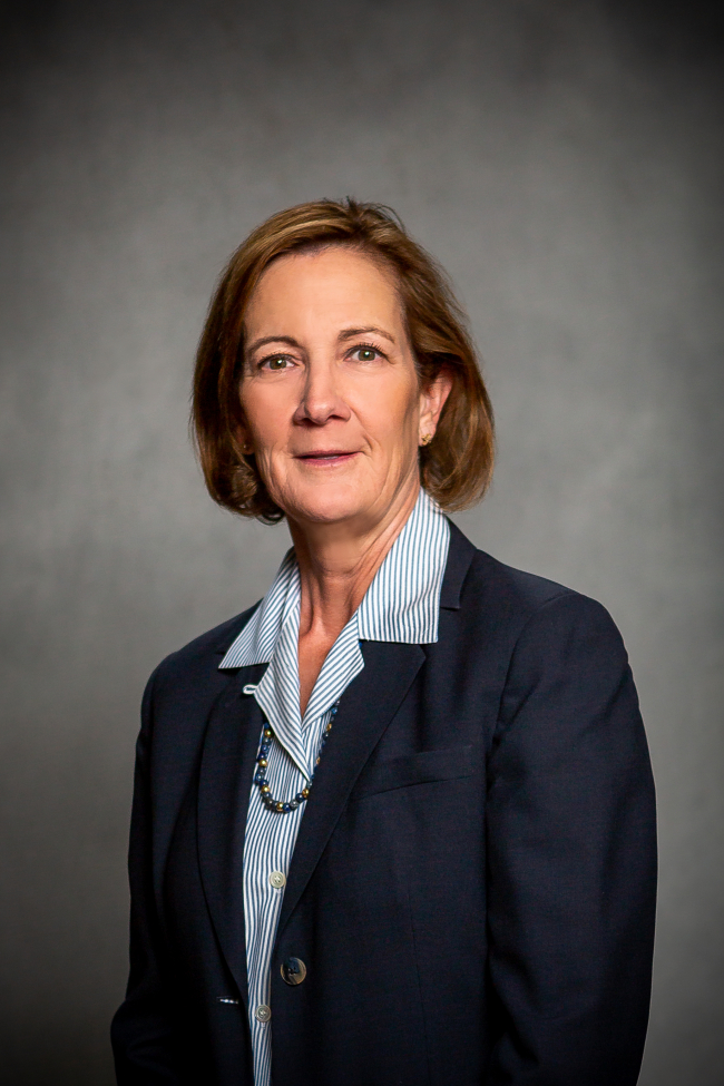 Photo of Tracy Knode-Hamil, 